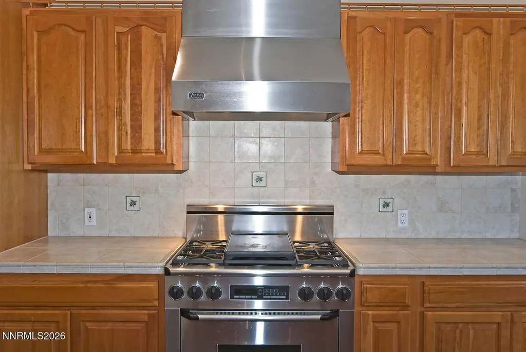 1515 Patrick Gardnerville NV 89410