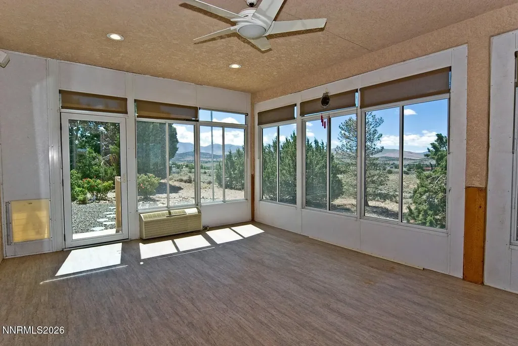 1515 Patrick Gardnerville NV 89410