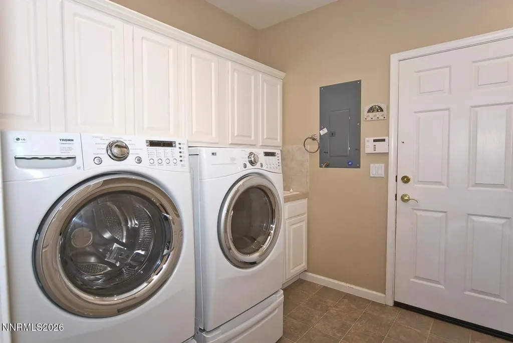 1515 Patrick Gardnerville NV 89410