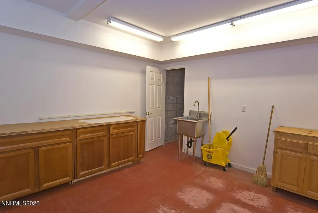 1515 Patrick Gardnerville NV 89410
