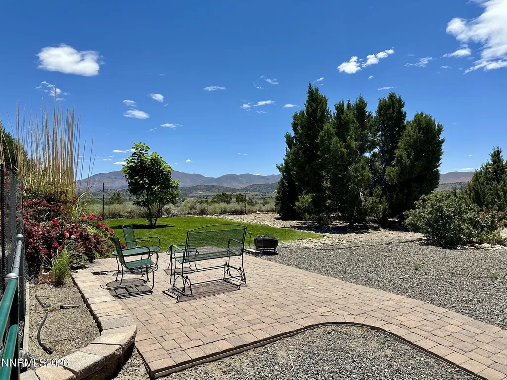 1515 Patrick Gardnerville NV 89410