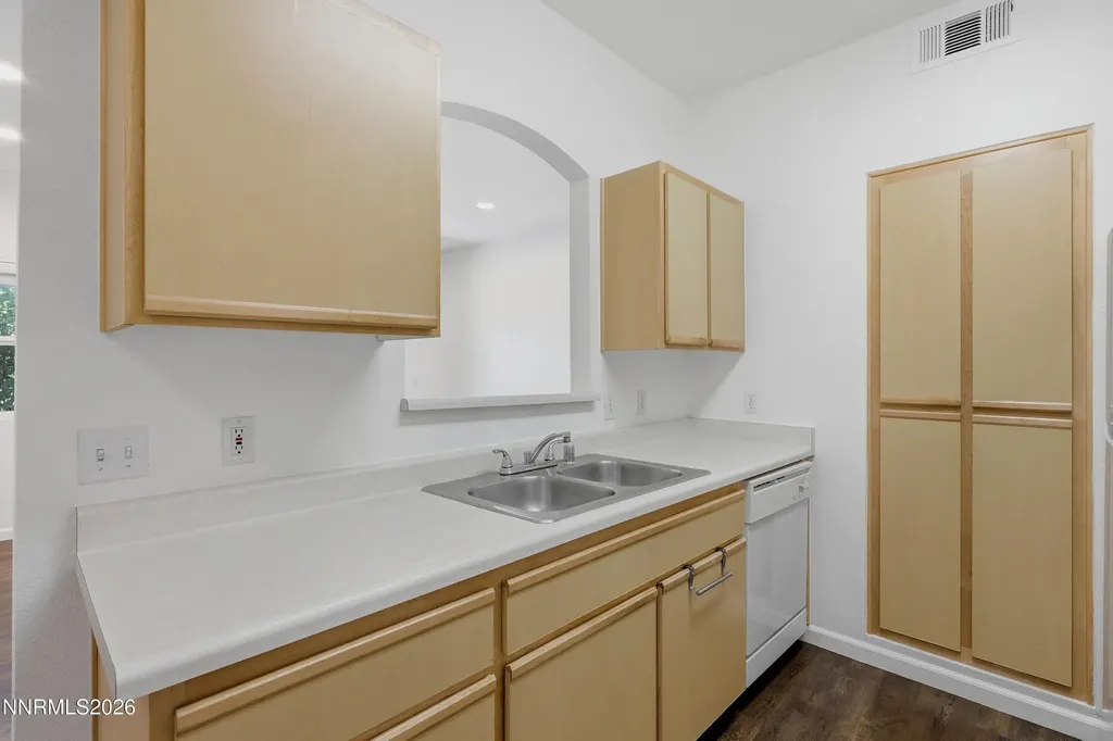 6850 Sharlands Reno NV 89523