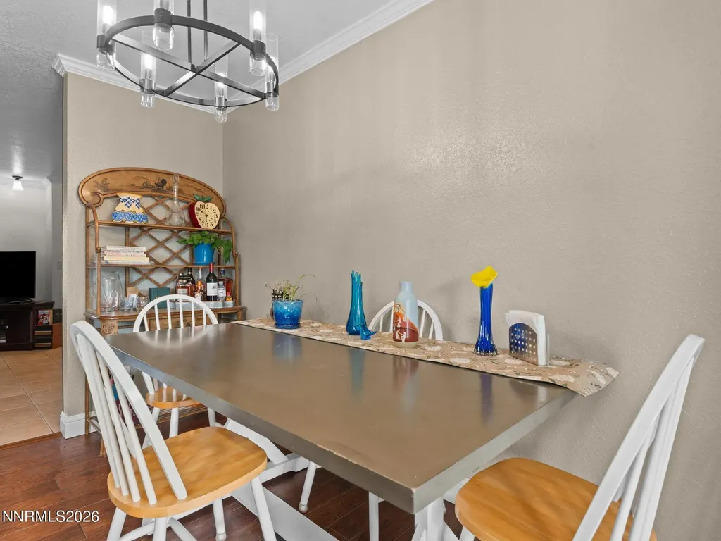 1413 Patricia Gardnerville NV 89460
