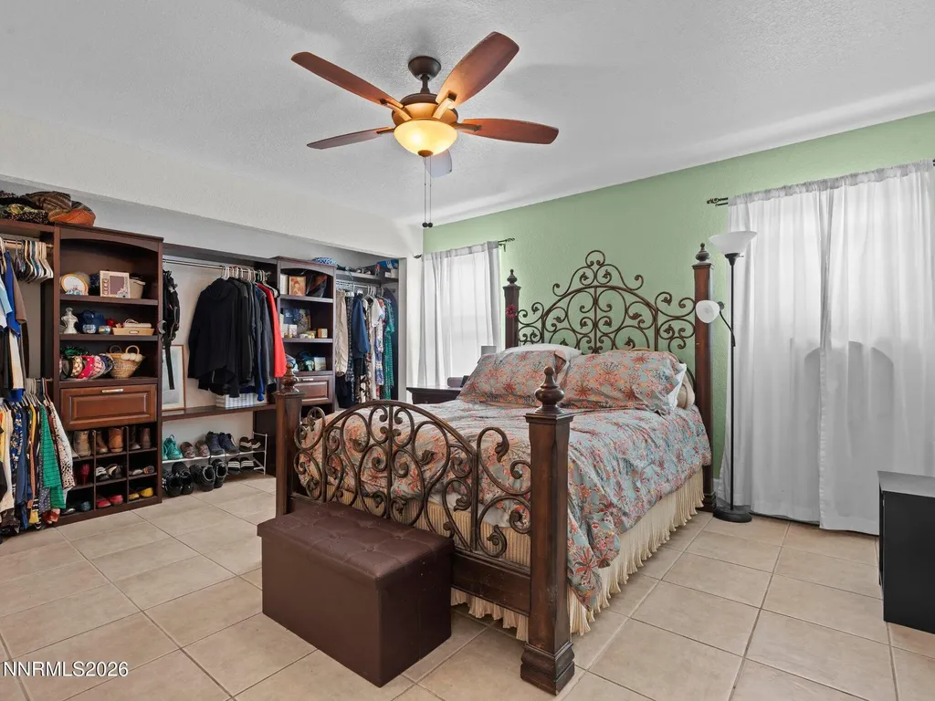 1413 Patricia Gardnerville NV 89460