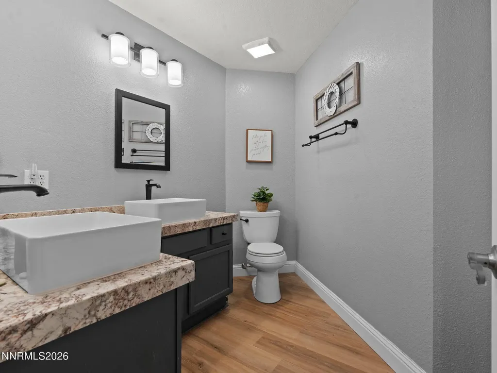 1413 Patricia Gardnerville NV 89460