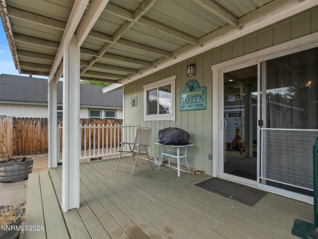 1413 Patricia Gardnerville NV 89460