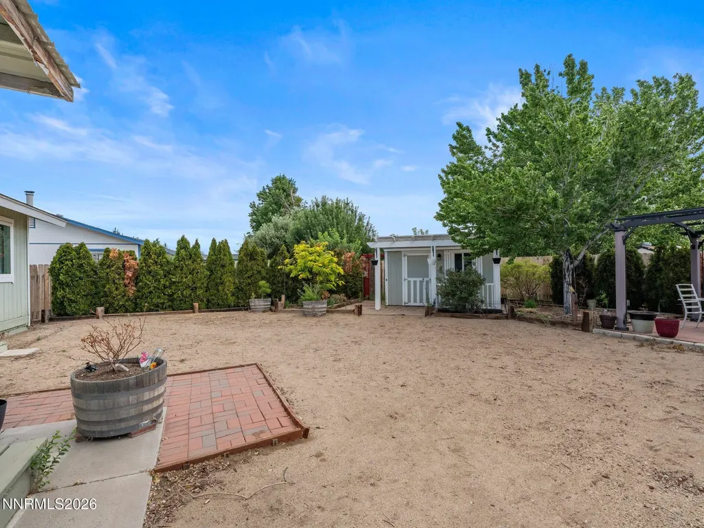 1413 Patricia Gardnerville NV 89460