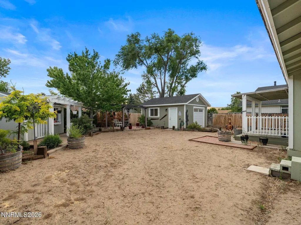 1413 Patricia Gardnerville NV 89460