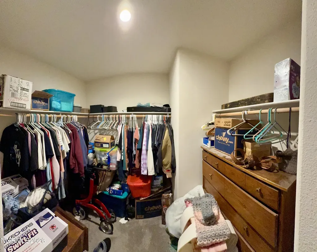 206 Sweetwater Yerington NV 89447