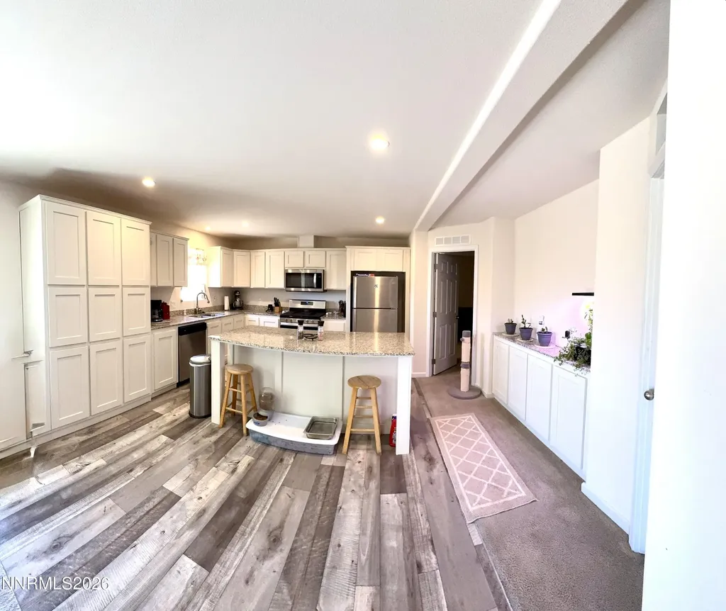 206 Sweetwater Yerington NV 89447