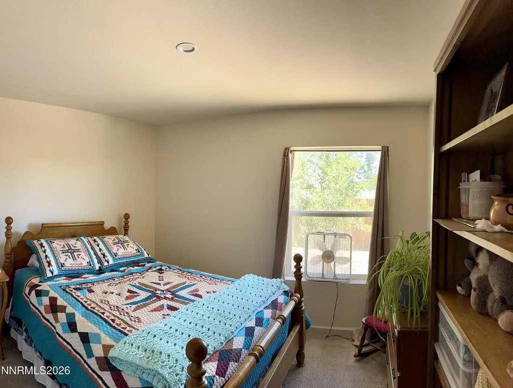 206 Sweetwater Yerington NV 89447