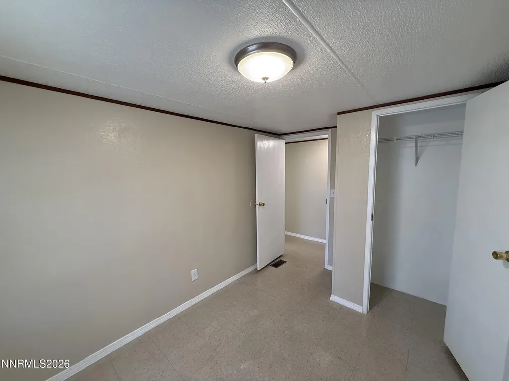 2545 Truckee Silver Springs NV 89429