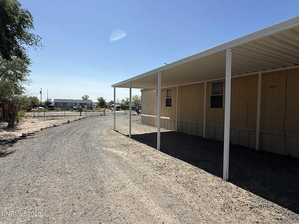 2545 Truckee Silver Springs NV 89429