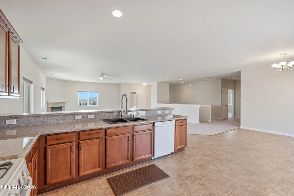 955 Demos Reno NV 89512