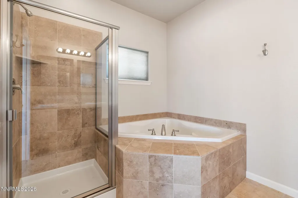 955 Demos Reno NV 89512