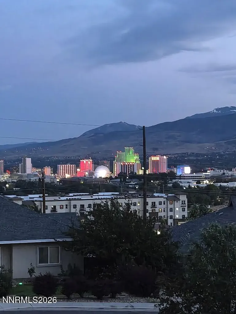 955 Demos Reno NV 89512