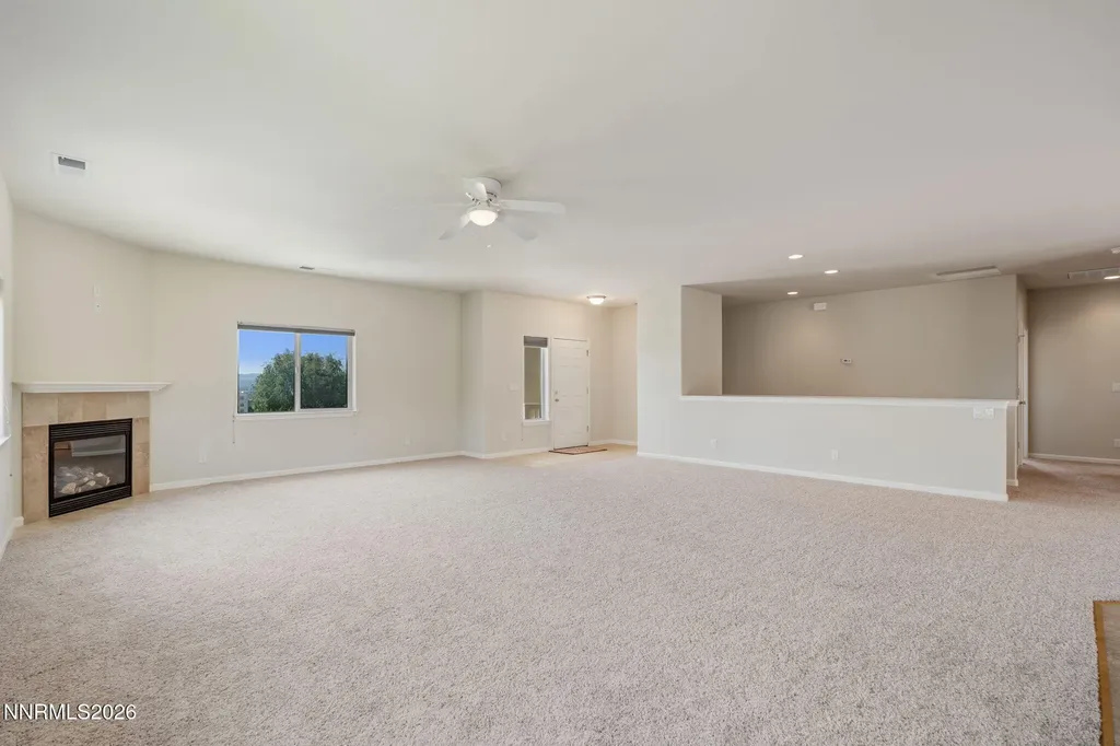 955 Demos Reno NV 89512