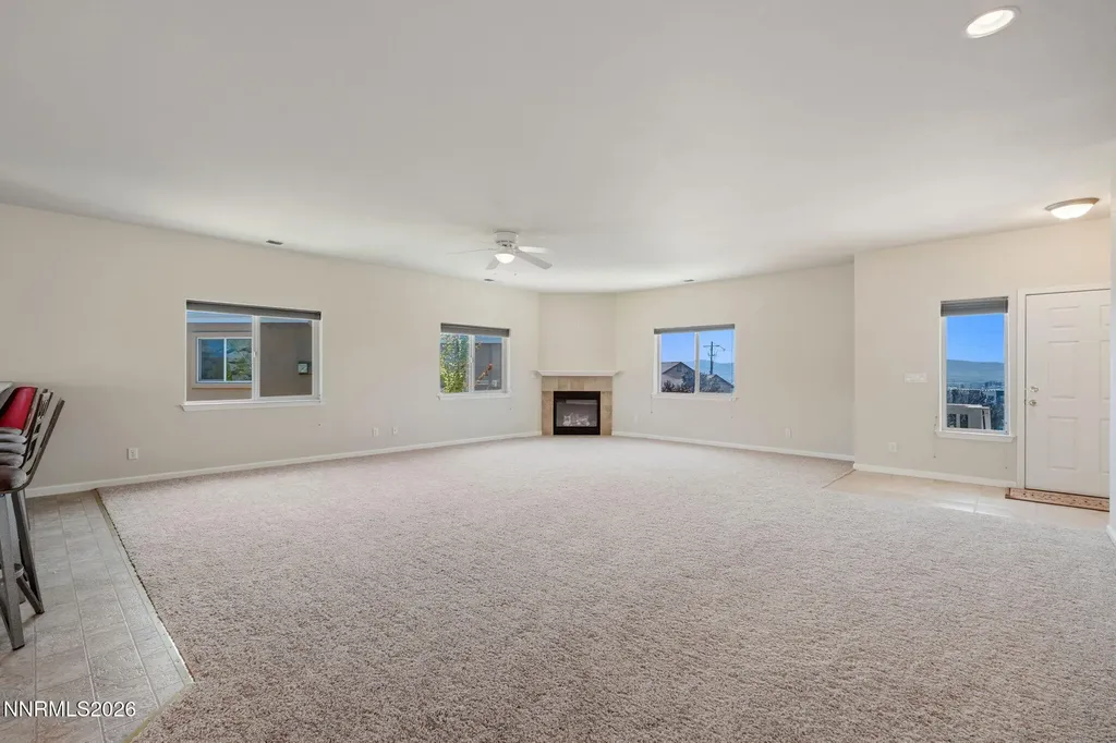 955 Demos Reno NV 89512