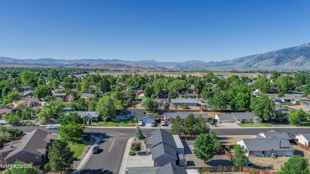 1225 Springtime Gardnerville NV 89460