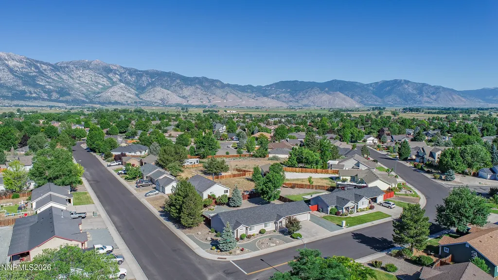 1225 Springtime Gardnerville NV 89460