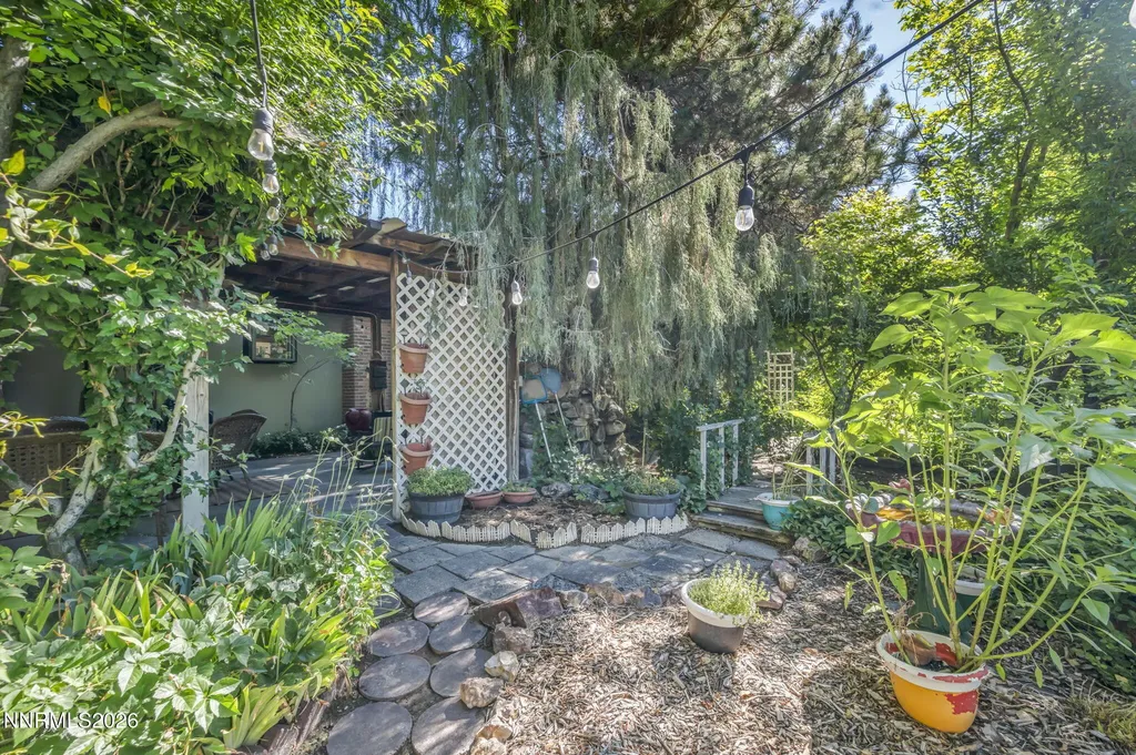 98 Tolas Fallon NV 89406