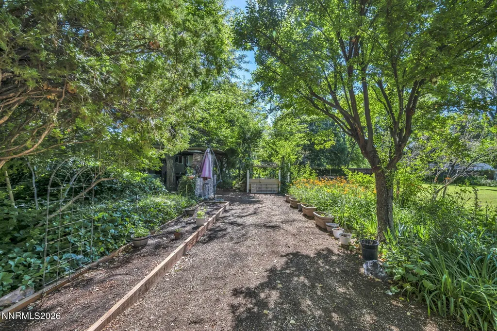 98 Tolas Fallon NV 89406