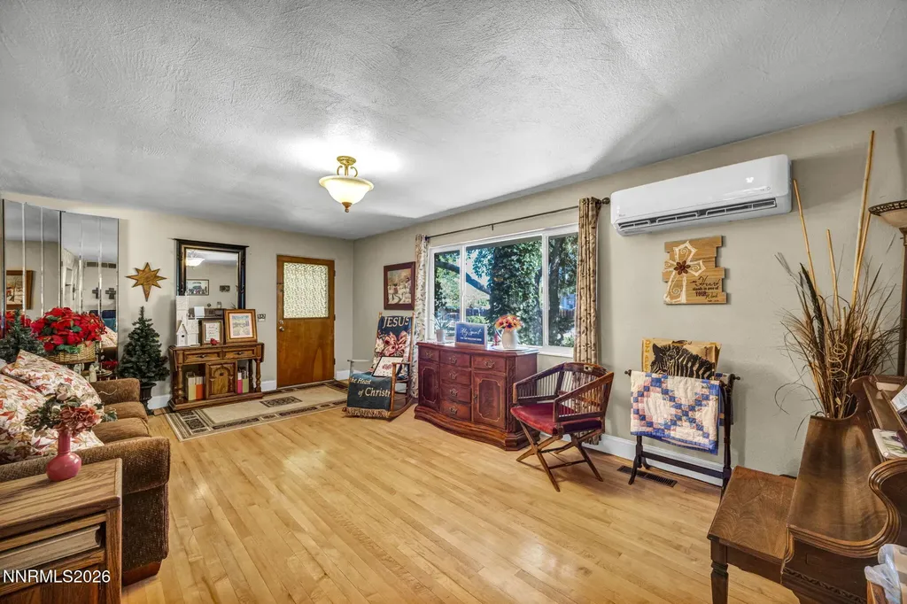 98 Tolas Fallon NV 89406
