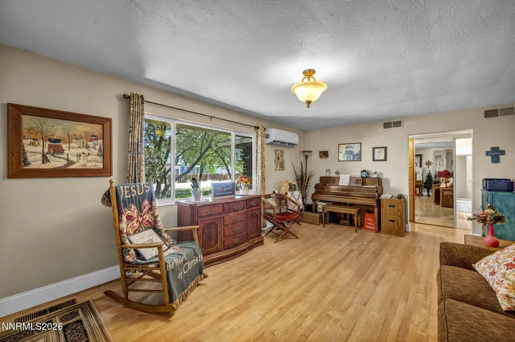 98 Tolas Fallon NV 89406