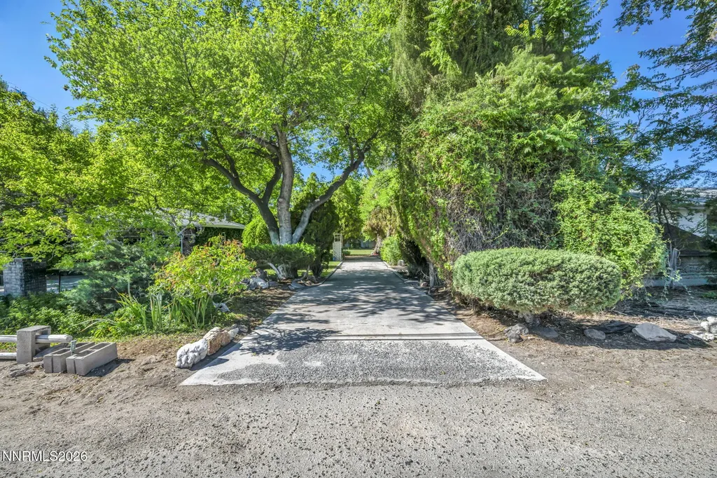 98 Tolas Fallon NV 89406