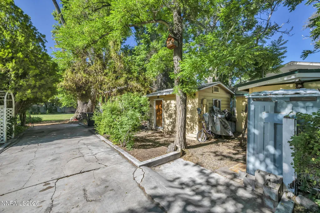 98 Tolas Fallon NV 89406