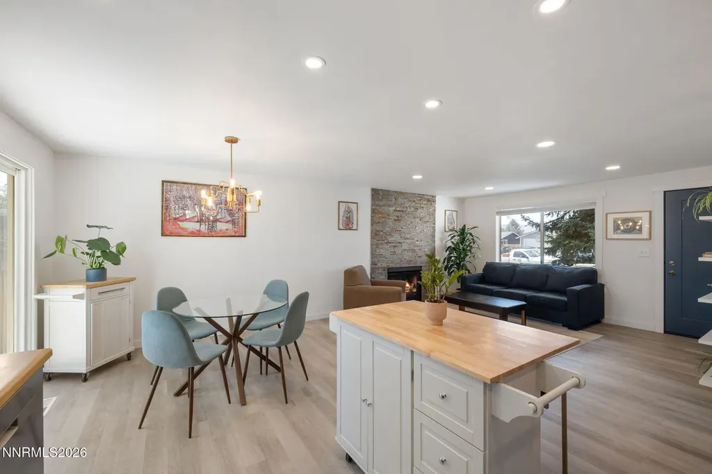 10062 Albite Reno NV 89506
