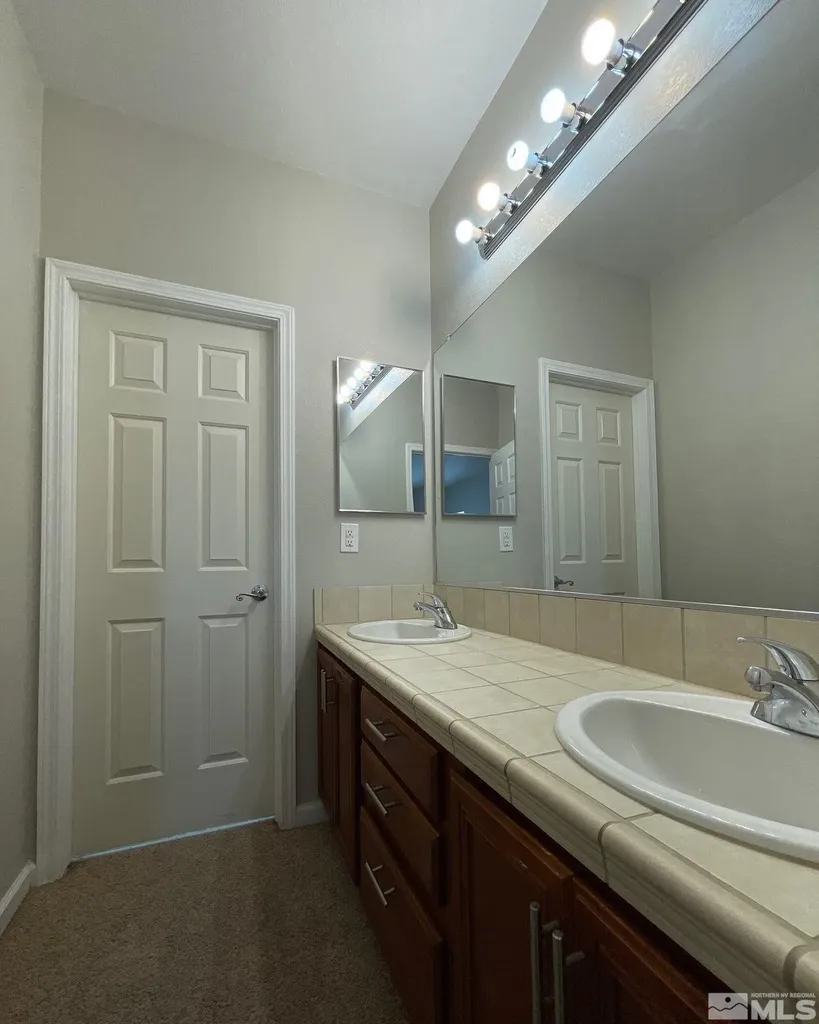 5055 Coggins Reno NV 89506