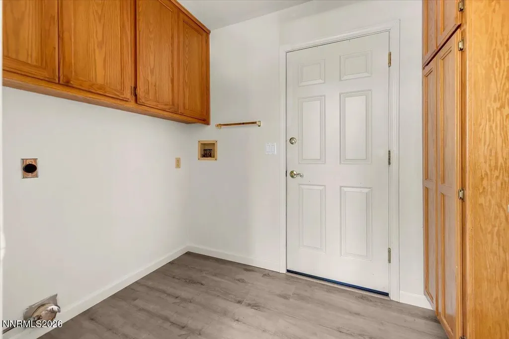 1479 Angora Gardnerville NV 89460