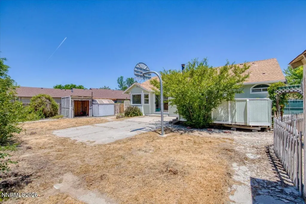 1479 Angora Gardnerville NV 89460