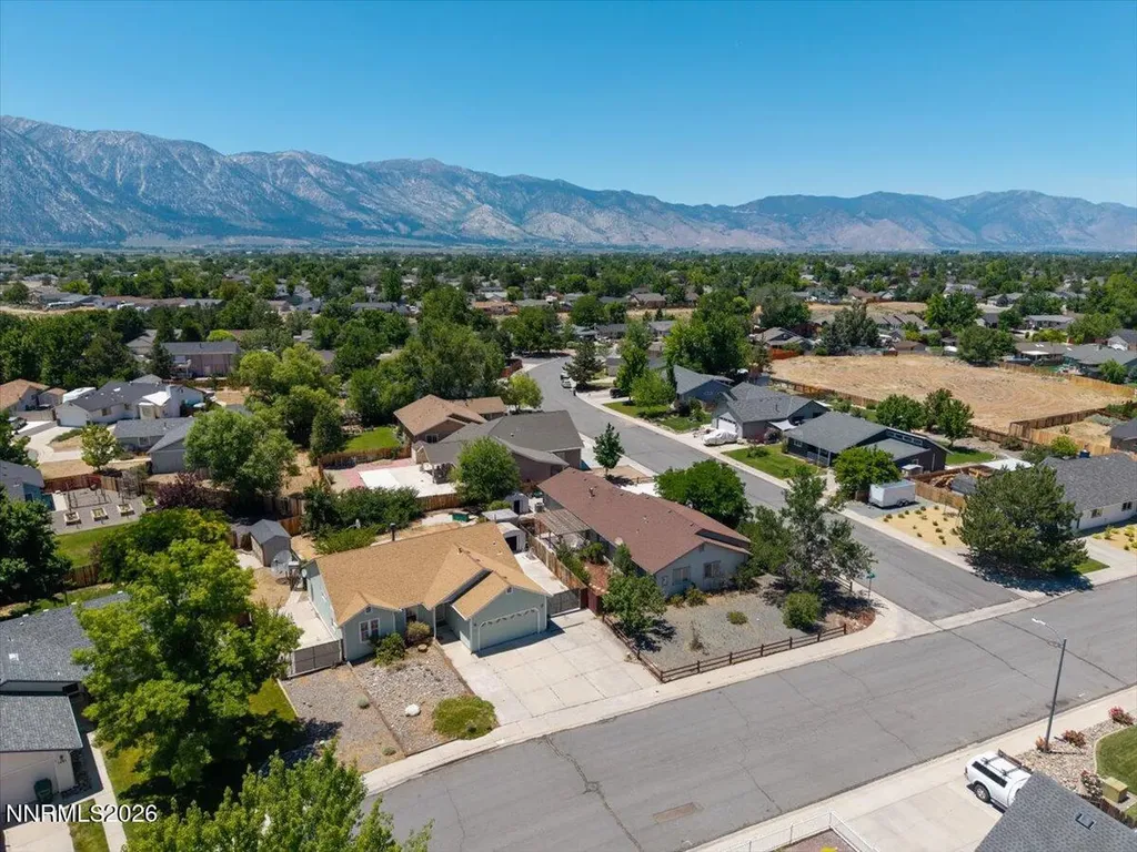 1479 Angora Gardnerville NV 89460