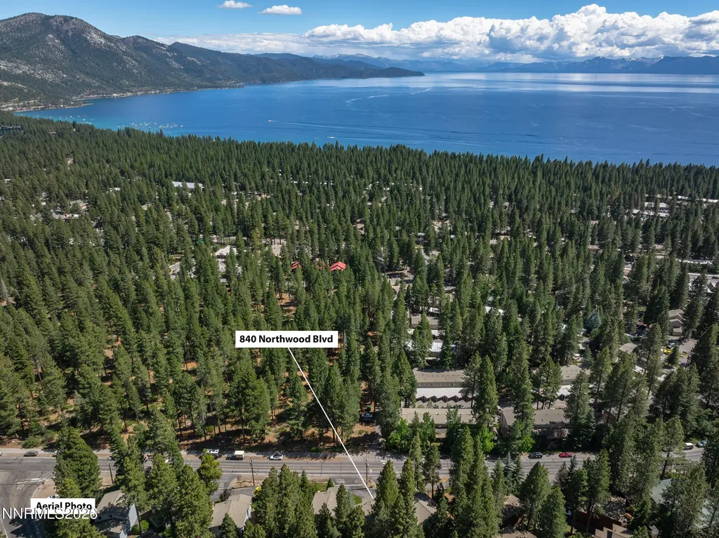 840 Northwood Incline Village NV 89451