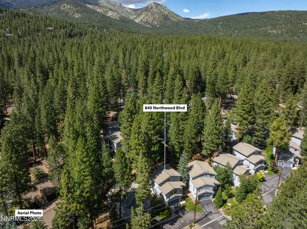840 Northwood Incline Village NV 89451