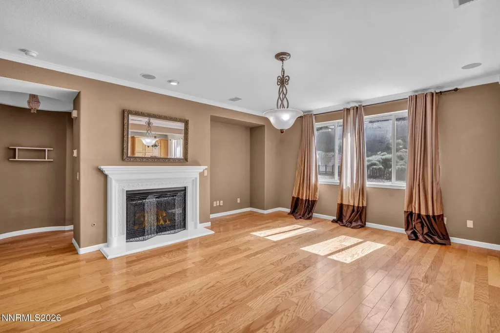 8070 Opal Station Reno NV 89506