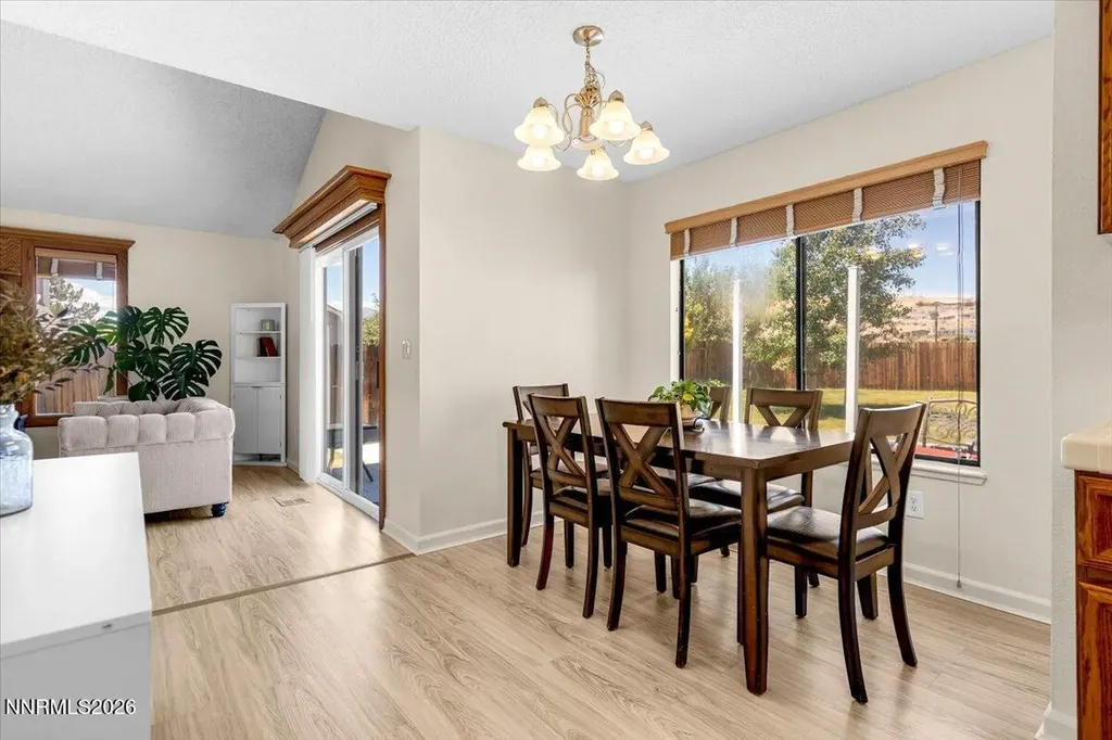 2367 Melody Reno NV 89512