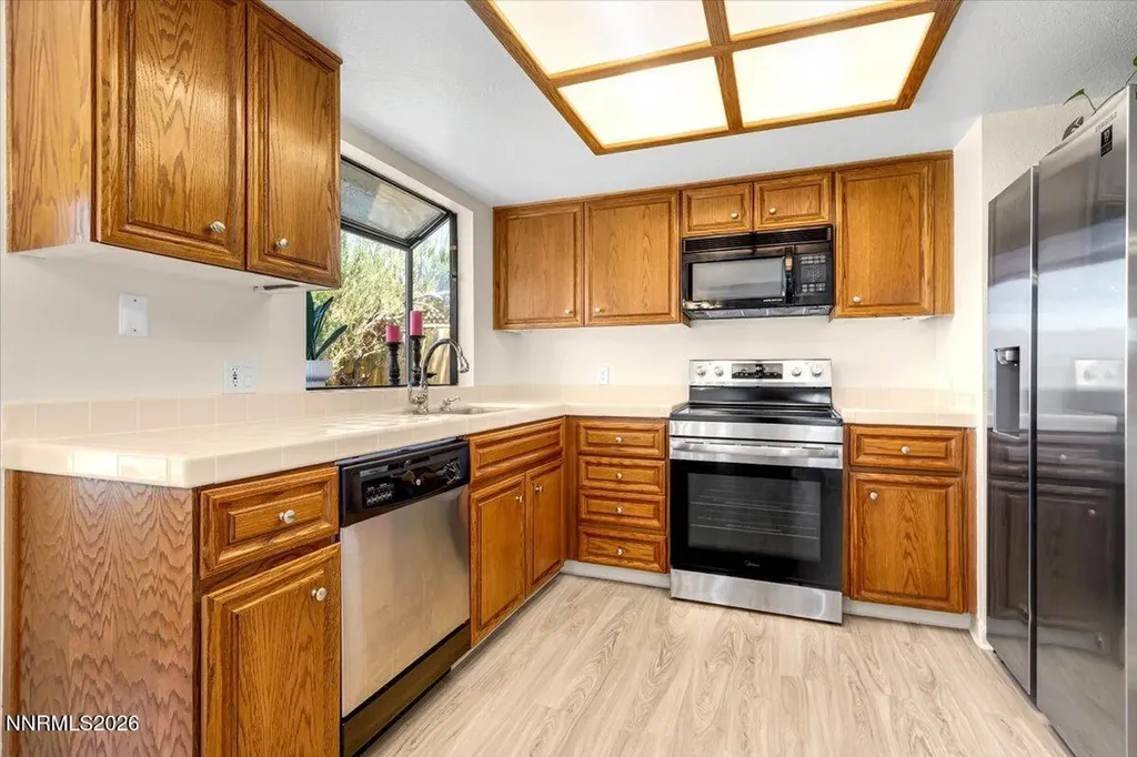 2367 Melody Reno NV 89512