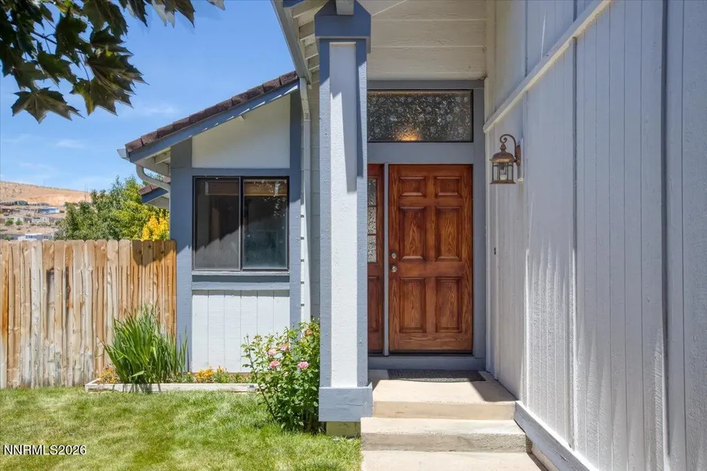 2367 Melody Reno NV 89512