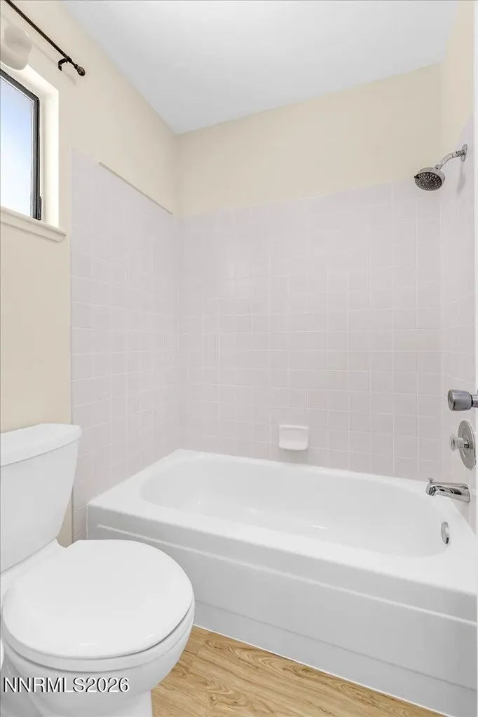 2367 Melody Reno NV 89512