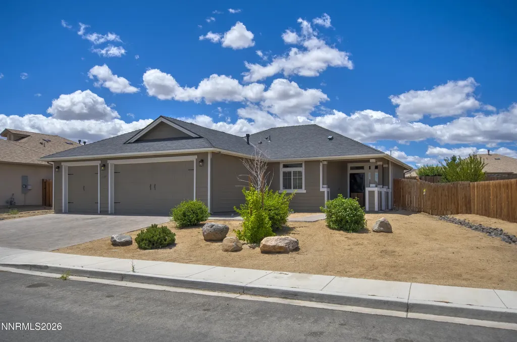 2209 Windrow Fernley NV 89408