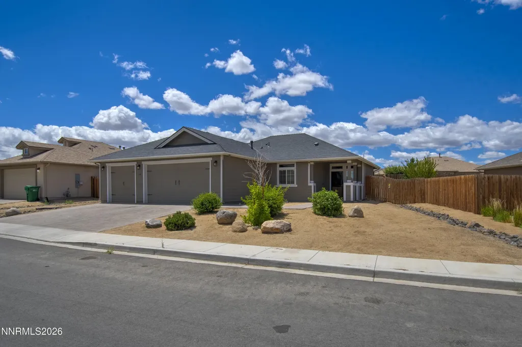 2209 Windrow Fernley NV 89408