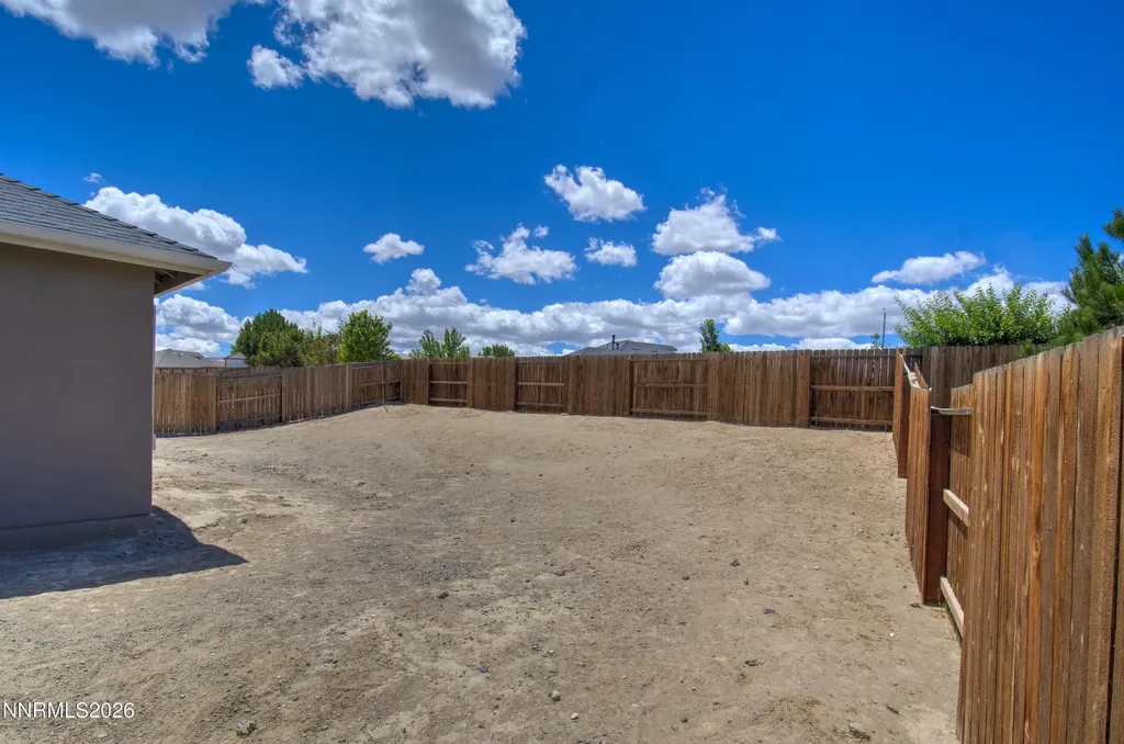 2209 Windrow Fernley NV 89408