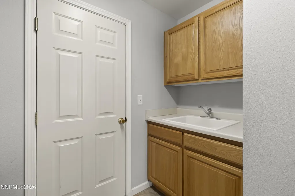 144 Colorado Fallon NV 89406