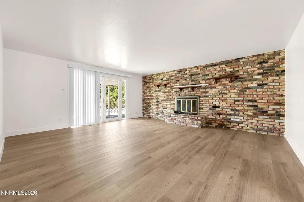 2501 Trentham Reno NV 89509