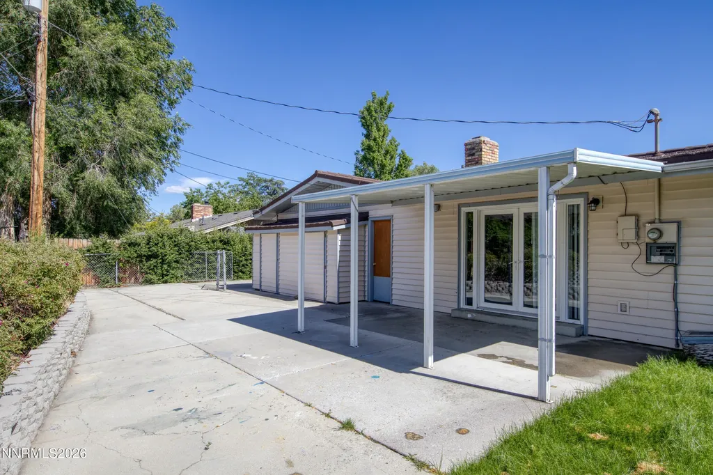2501 Trentham Reno NV 89509