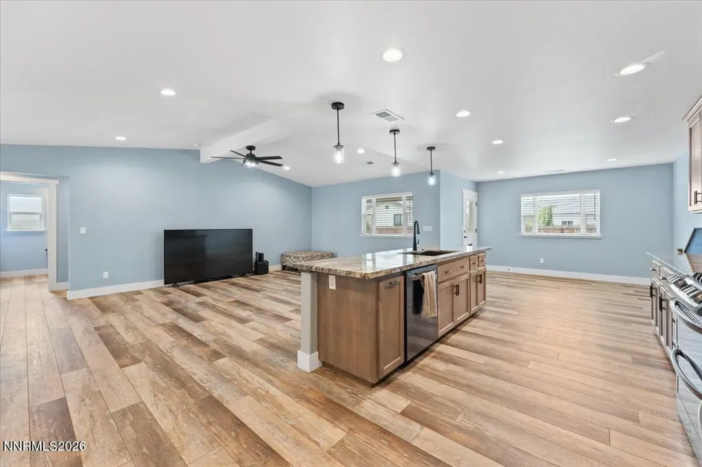 1059 Maple Fallon NV 89406