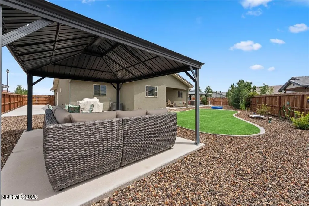 1059 Maple Fallon NV 89406